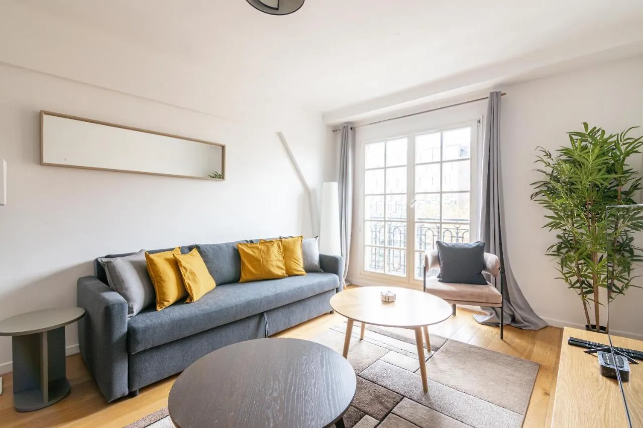 Luxurious 2 Bedroom Arc De Triomphe Grande Armee Παρίσι 0*,