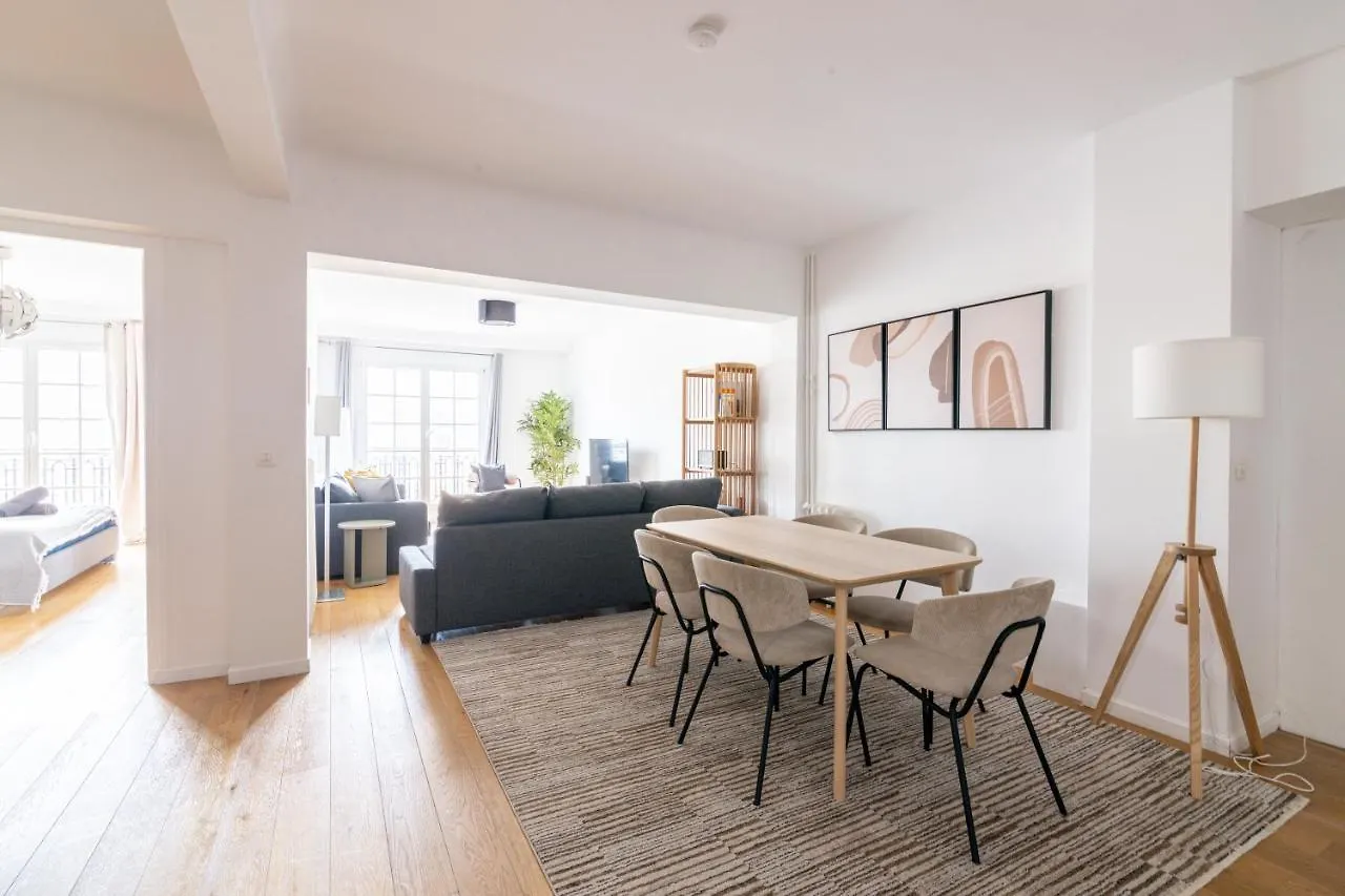 Luxurious 2 Bedroom Arc De Triomphe Grande Armee Παρίσι Γαλλία